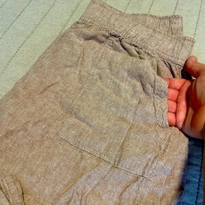 Linen like flowy pants in a chocolate linen color